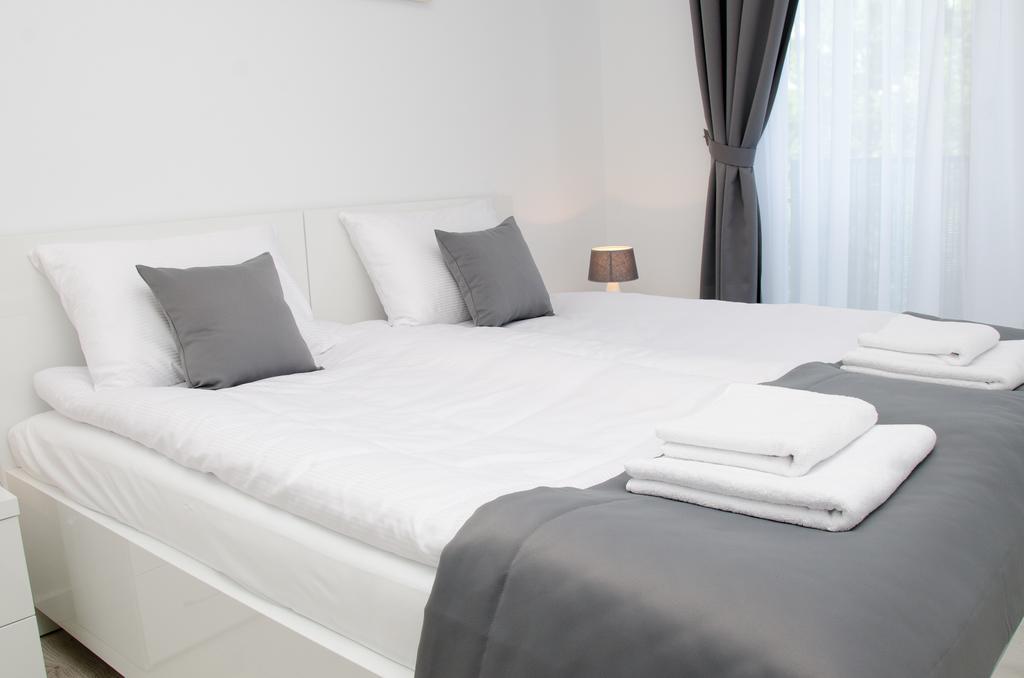 Apartamenty Mariela-Kolobrzeg Z Garazem Экстерьер фото